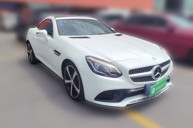 Used Mercedes-Benz SLC 2016 SLC 200 Fashion Model Front Right 45 Deg