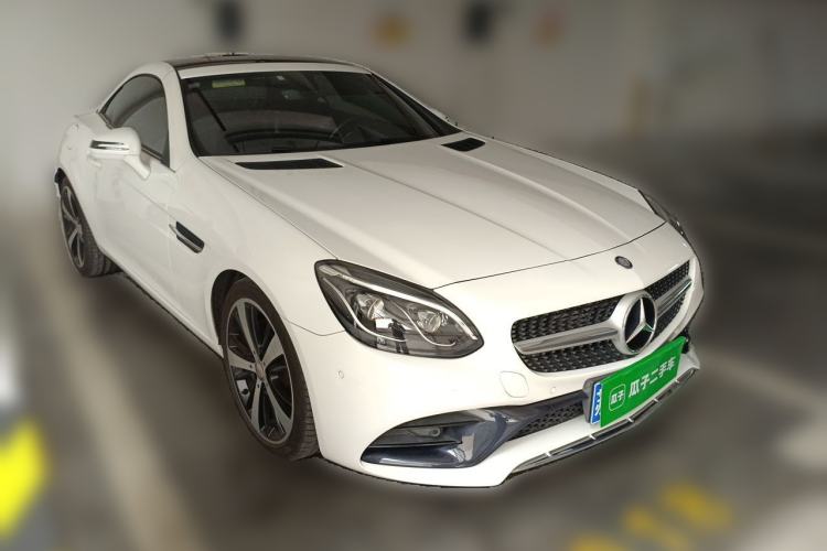 Used Mercedes-Benz SLC 2016 SLC 200 Fashion Model Front Right 45 Deg