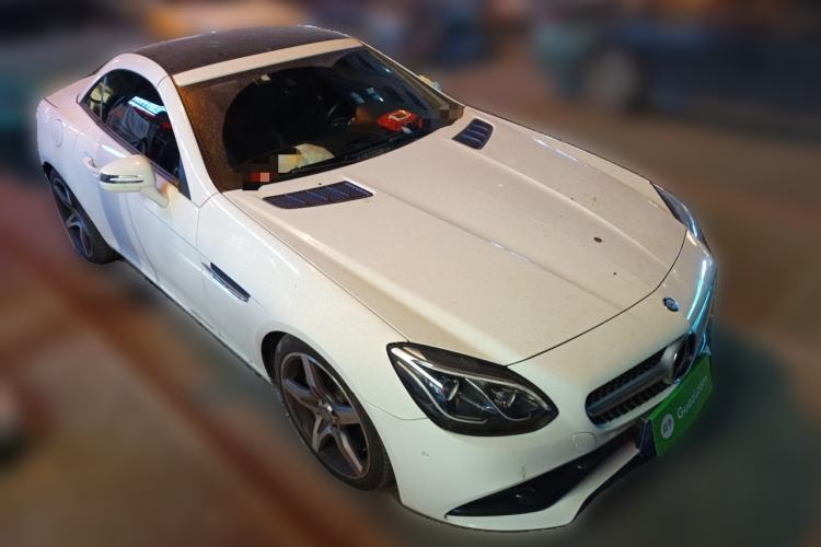 Used Mercedes-Benz SLC 2016 SLC 300 Luxury Sports Model Front Right 45 Deg