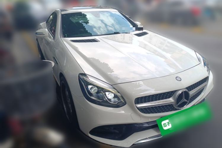 Used Mercedes-Benz SLC 2016 SLC 200 Fashion Model Front Right 45 Deg