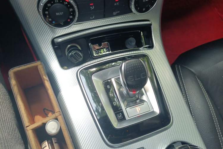 Used Mercedes-Benz SLC 2016 SLC 200 Fashion Model Gear Lever
