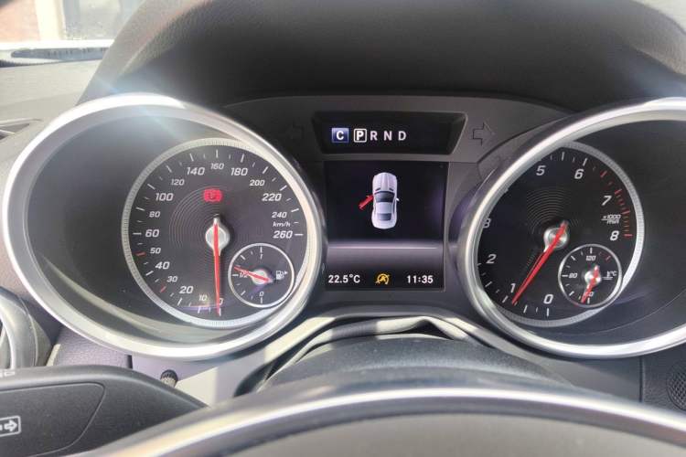 Used Mercedes-Benz SLC 2016 SLC 200 Fashion Model Instrument Cluster