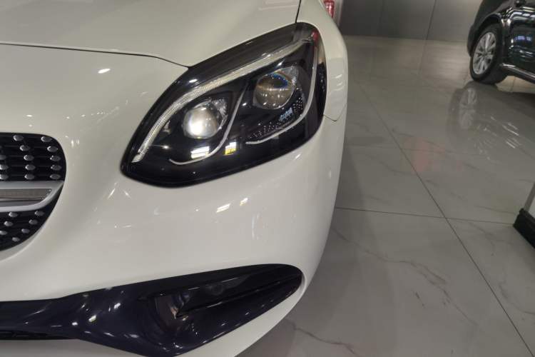 Used Mercedes-Benz SLC 2016 SLC 200 Fashion Model Left Front Headlight