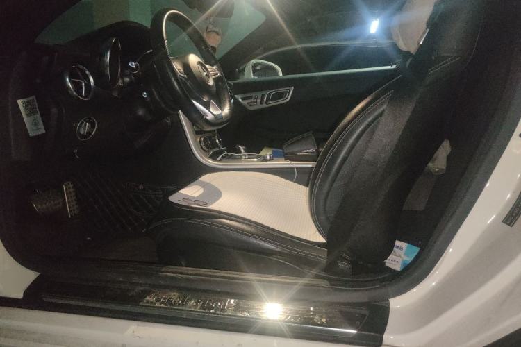 Used Mercedes-Benz SLC 2016 SLC 200 Fashion Model Left Front Seat
