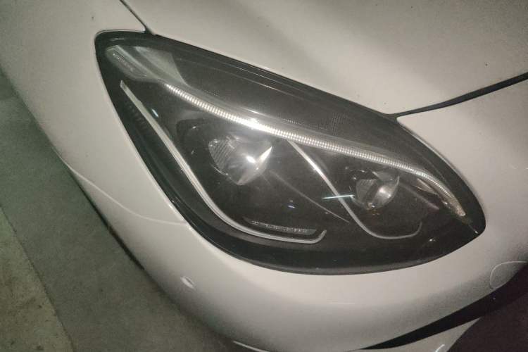 Used Mercedes-Benz SLC 2016 SLC 200 Fashion Model Right Front Headlight