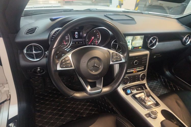 Used Mercedes-Benz SLC 2016 SLC 200 Dynamic Edition Steering Wheel