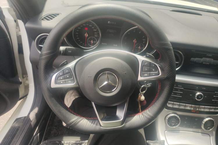 Used Mercedes-Benz SLC 2016 SLC 200 Fashion Model Steering Wheel