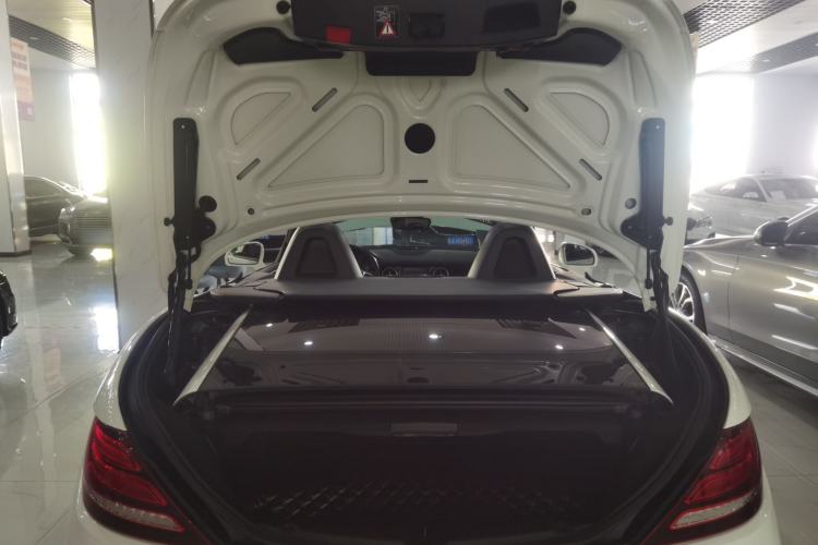 Used Mercedes-Benz SLC 2016 SLC 200 Fashion Model Trunk
