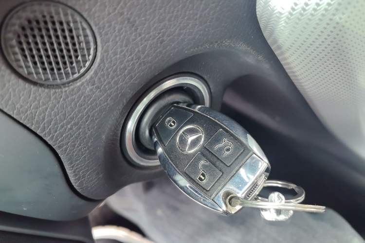 Used Mercedes-Benz SLC 2016 SLC 200 Fashion Model Vehicle Key