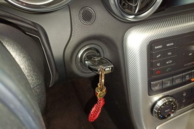Used Mercedes-Benz SLC 2016 SLC 200 Fashion Model Vehicle Key