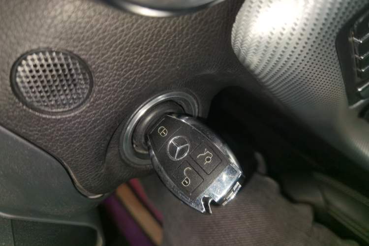 Used Mercedes-Benz SLC 2016 SLC 200 Fashion Model Vehicle Key
