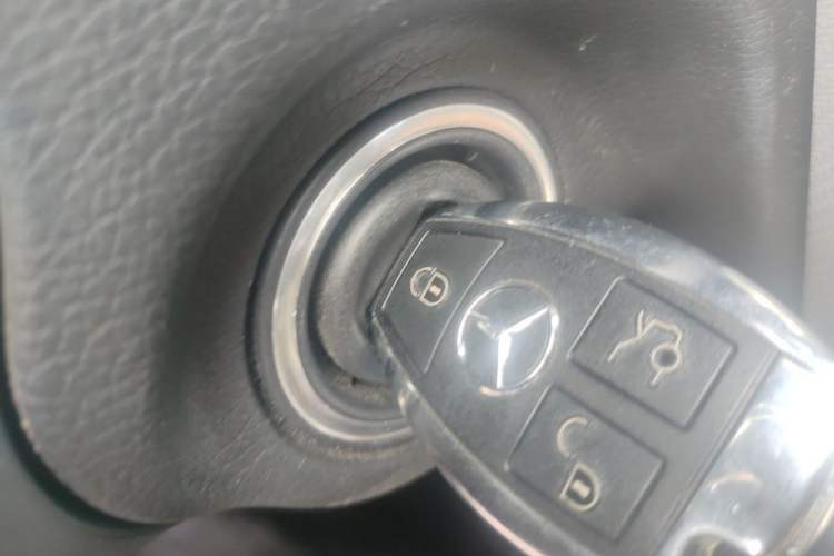 Used Mercedes-Benz SLC 2016 SLC 200 Fashion Model Vehicle Key