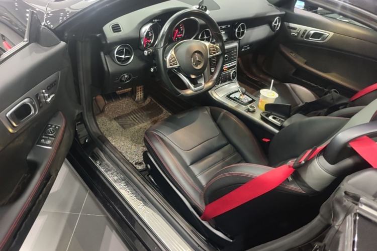 Used Mercedes-Benz SLC 2018 SLC 260 Zhu Yan Special Edition Driver Seat