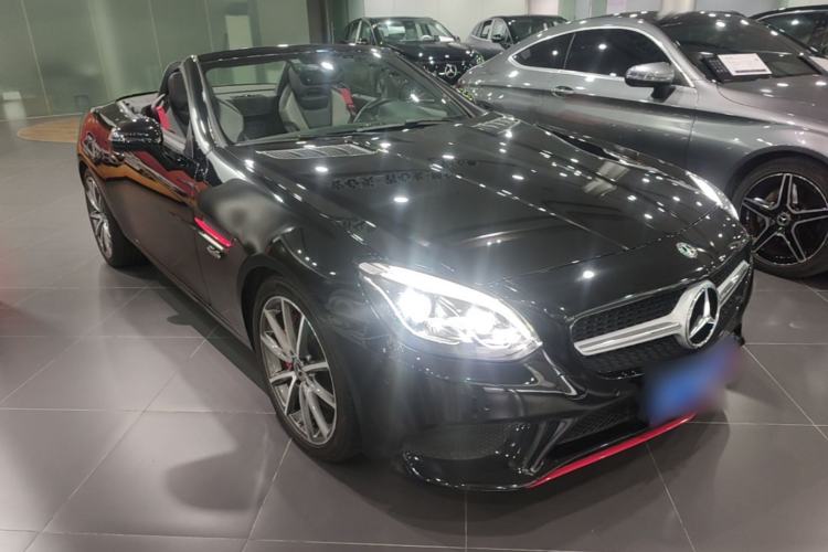 Used Mercedes-Benz SLC 2018 SLC 260 Zhu Yan Special Edition Front Right 45 Deg