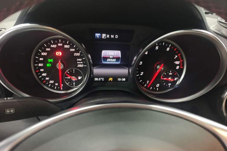 Used Mercedes-Benz SLC 2018 SLC 260 Zhu Yan Special Edition Instrument Cluster