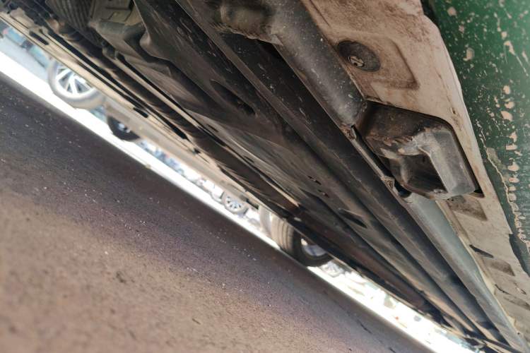 Used Mercedes-Benz SLC 2018 SLC 260 Zhu Yan Special Edition Chassis Rear Right