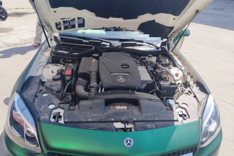 Used Mercedes-Benz SLC 2018 SLC 260 Zhu Yan Special Edition Engine Bay