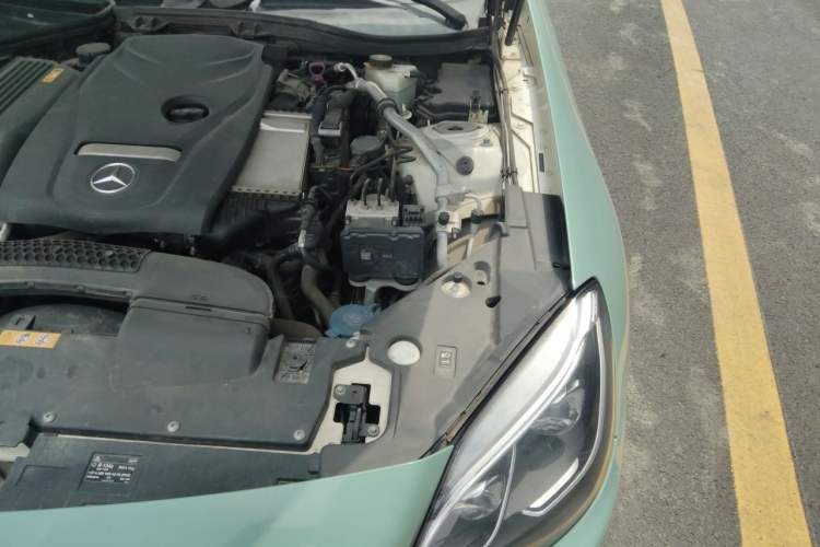 Used Mercedes-Benz SLC 2018 SLC 260 Dynamic Edition Engine Bay Left