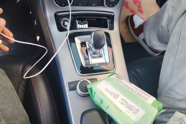 Used Mercedes-Benz SLC 2018 SLC 260 Zhu Yan Special Edition Gear Lever