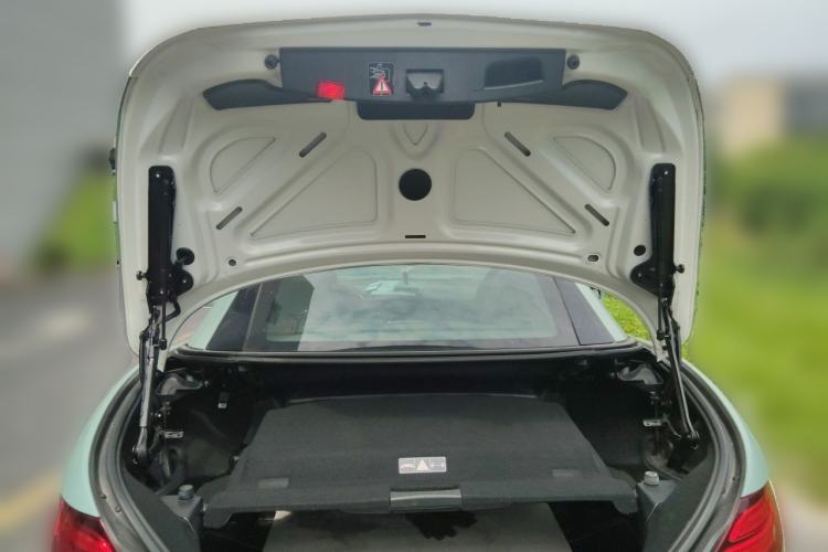 Used Mercedes-Benz SLC 2018 SLC 260 Dynamic Edition Trunk