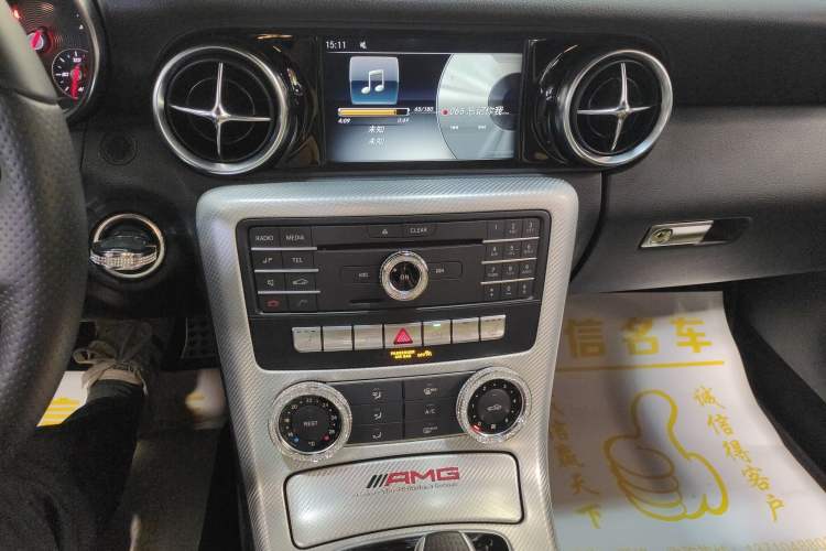 Used Mercedes-Benz SLC 2018 SLC 260 Dynamic Edition Audio And AC Panel