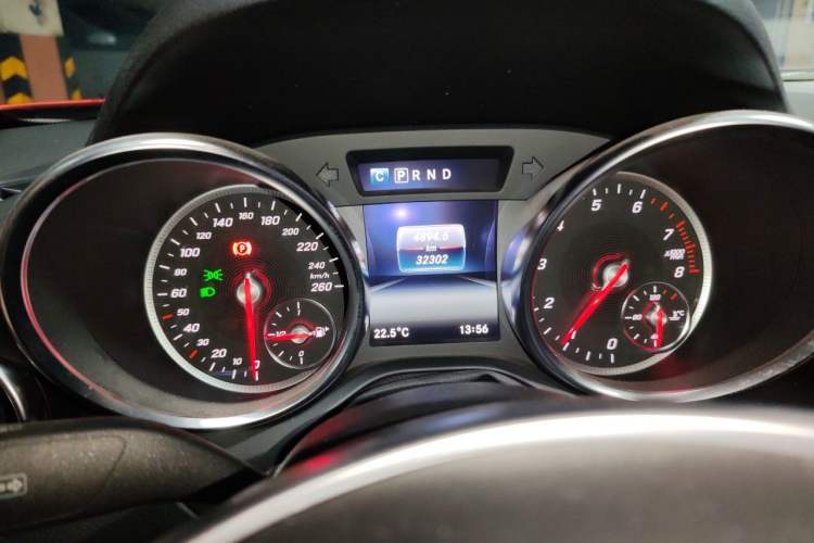 Used Mercedes-Benz SLC 2018 SLC 260 Dynamic Edition Instrument Cluster