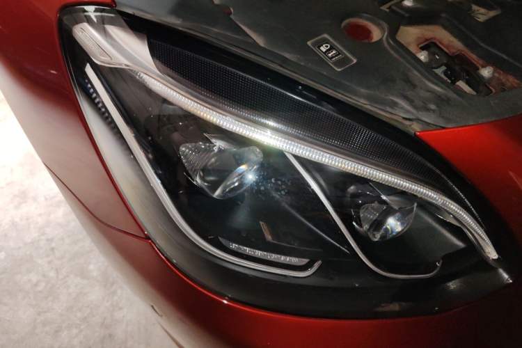 Used Mercedes-Benz SLC 2018 SLC 260 Dynamic Edition Right Front Headlight
