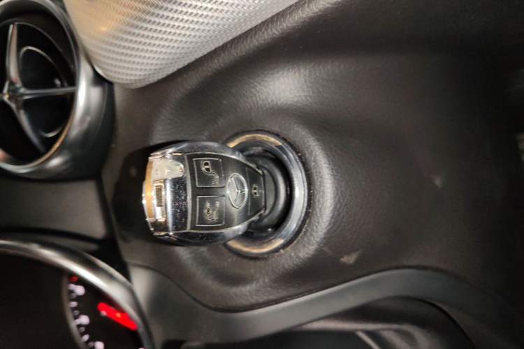 Used Mercedes-Benz SLC 2018 SLC 260 Dynamic Edition Vehicle Key