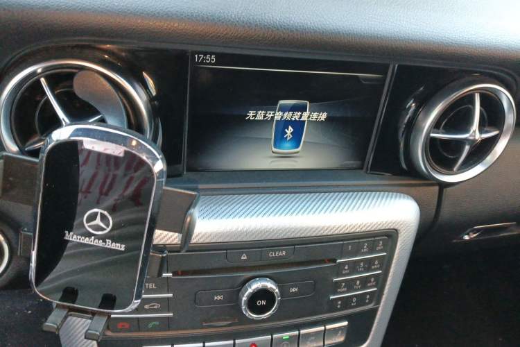 Used Mercedes-Benz SLC 2018 SLC 260 Dynamic Edition Audio And AC Panel