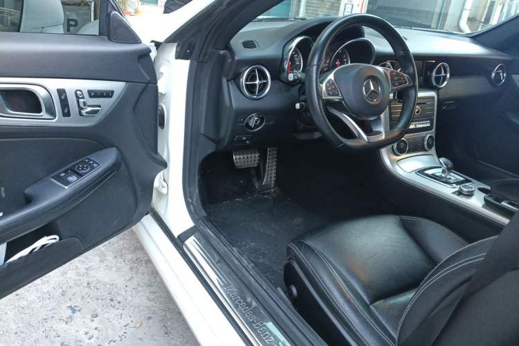 Used Mercedes-Benz SLC 2018 SLC 260 Dynamic Edition Driver Seat