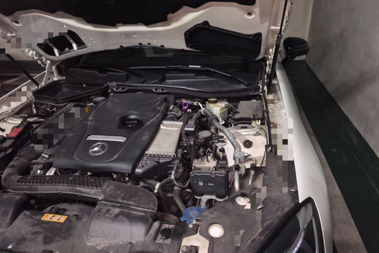 Used Mercedes-Benz SLC 2018 SLC 260 Dynamic Edition Engine Bay Left
