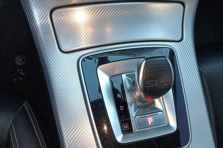 Used Mercedes-Benz SLC 2018 SLC 260 Dynamic Edition Gear Lever