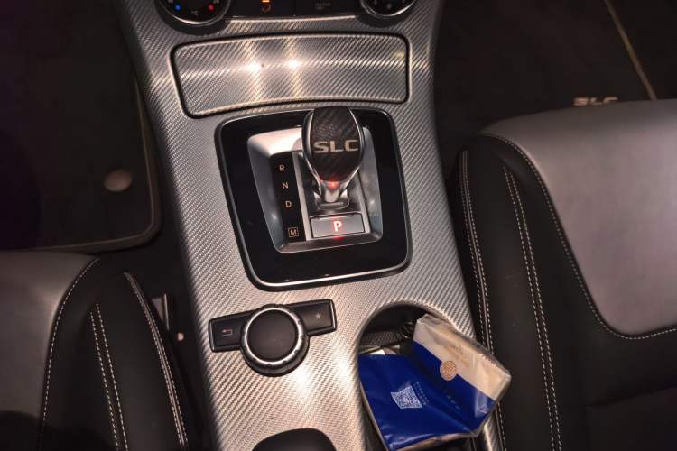 Used Mercedes-Benz SLC 2018 SLC 260 Dynamic Edition Gear Lever