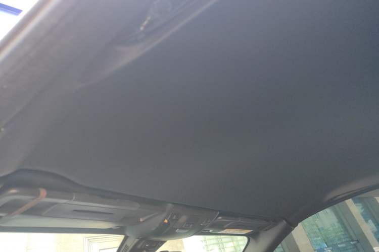 Used Mercedes-Benz SLC 2018 SLC 260 Dynamic Edition Headliner