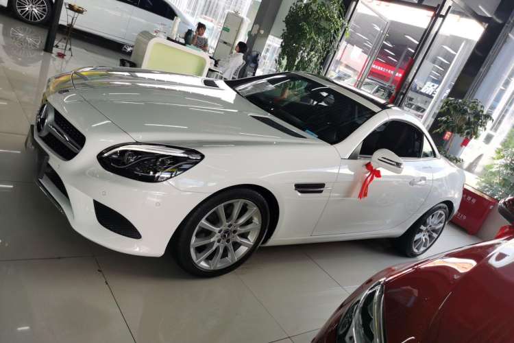 Used Mercedes-Benz SLC 2018 SLC 260 Dynamic Edition Left Side