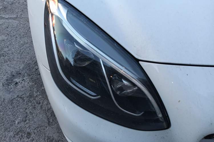 Used Mercedes-Benz SLC 2018 SLC 260 Dynamic Edition Right Front Headlight