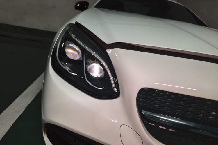 Used Mercedes-Benz SLC 2018 SLC 260 Dynamic Edition Right Front Headlight