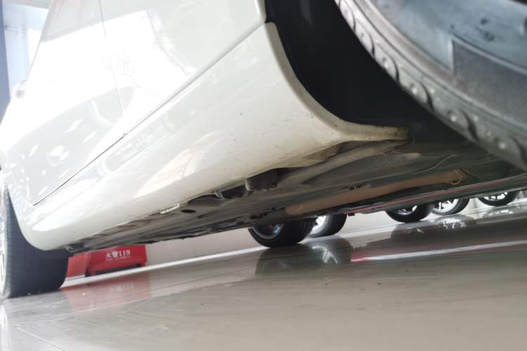 Used Mercedes-Benz SLC 2018 SLC 260 Dynamic Edition Right Side Sill