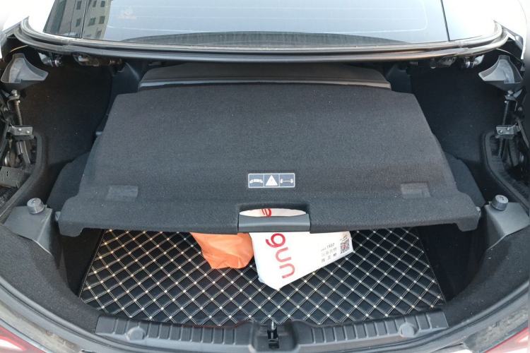 Used Mercedes-Benz SLC 2018 SLC 260 Dynamic Edition Trunk