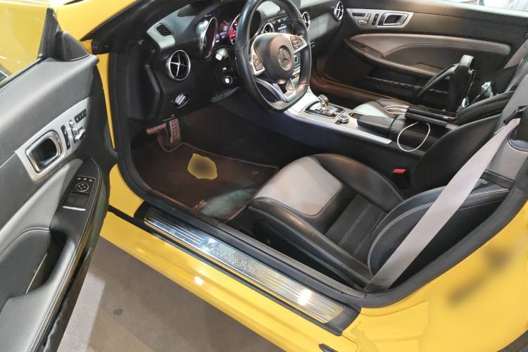 Used Mercedes-Benz SLC 2018 SLC 260 Dynamic Edition Driver Seat