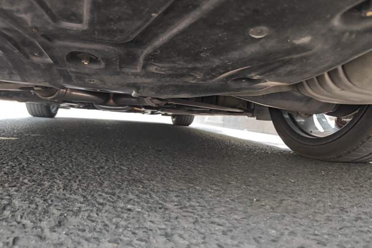 Used Mercedes-Benz SLC 2019 SLC 260 Jinyu Collector's Edition Chassis Rear