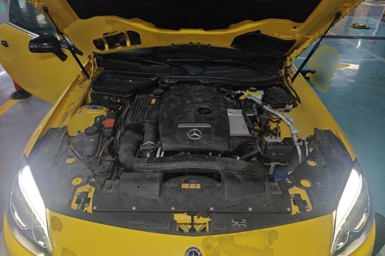 Used Mercedes-Benz SLC 2019 SLC 260 Jinyu Collector's Edition Engine Bay
