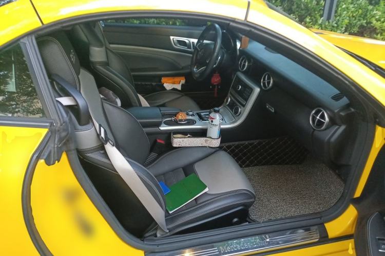 Used Mercedes-Benz SLC 2019 SLC 260 Jinyu Collector's Edition Left Rear Seat