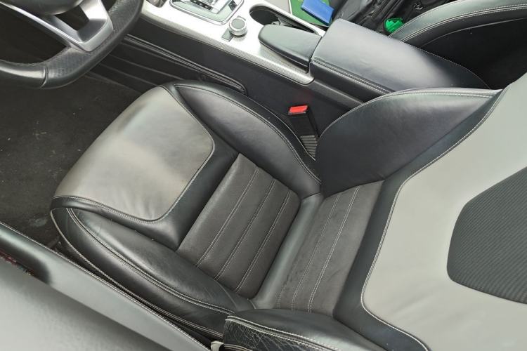 Used Mercedes-Benz SLC 2019 SLC 260 Jinyu Collector's Edition Left Rear Seat
