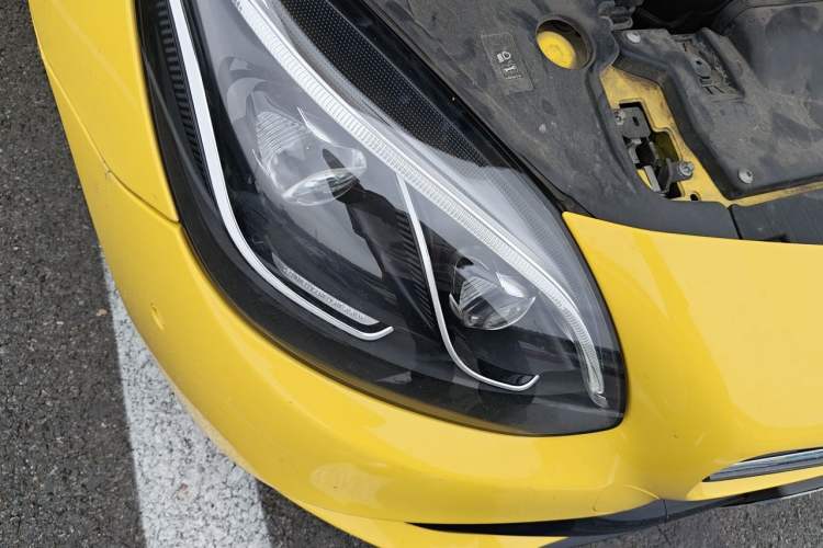 Used Mercedes-Benz SLC 2019 SLC 260 Jinyu Collector's Edition Right Front Headlight