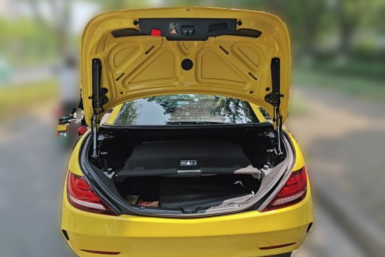 Used Mercedes-Benz SLC 2019 SLC 260 Jinyu Collector's Edition Trunk
