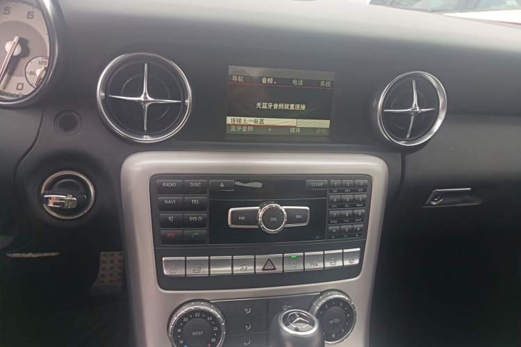 Used Mercedes-Benz SLK-Class 2011 SLK 200 Fashion Model Audio And AC Panel