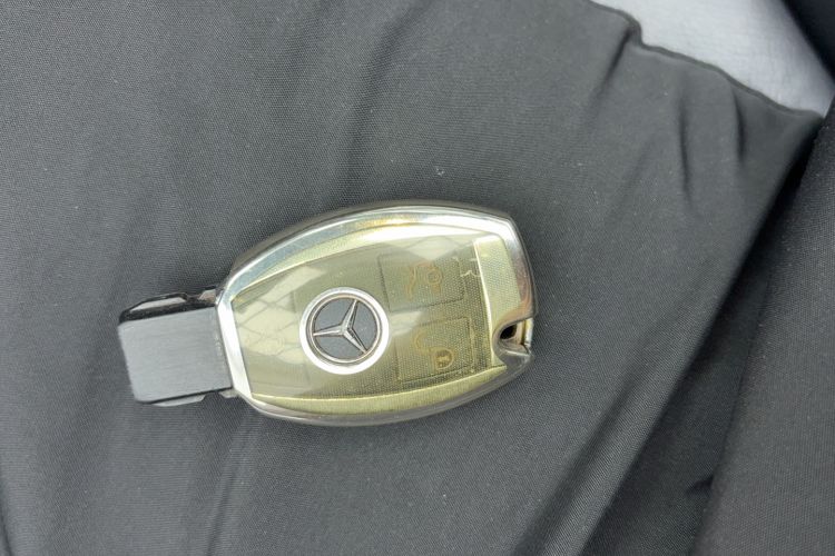 Used Mercedes-Benz SLK-Class 2011 SLK 200 Fashion Model Interior 1