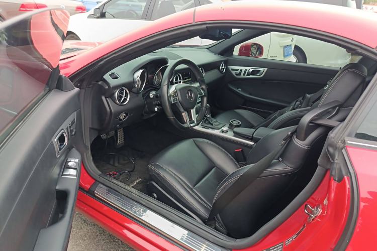 Used Mercedes-Benz SLK-Class 2011 SLK 200 Fashion Model Interior 4
