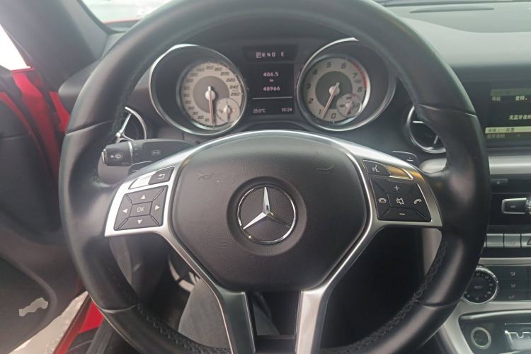 Used Mercedes-Benz SLK-Class 2011 SLK 200 Fashion Model Steering Wheel